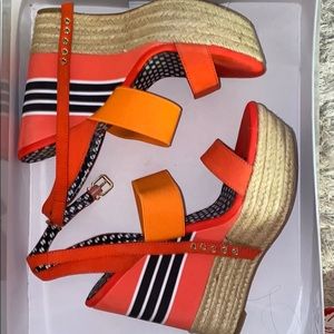 Like new Jessica Simpson wedges. Only worn once